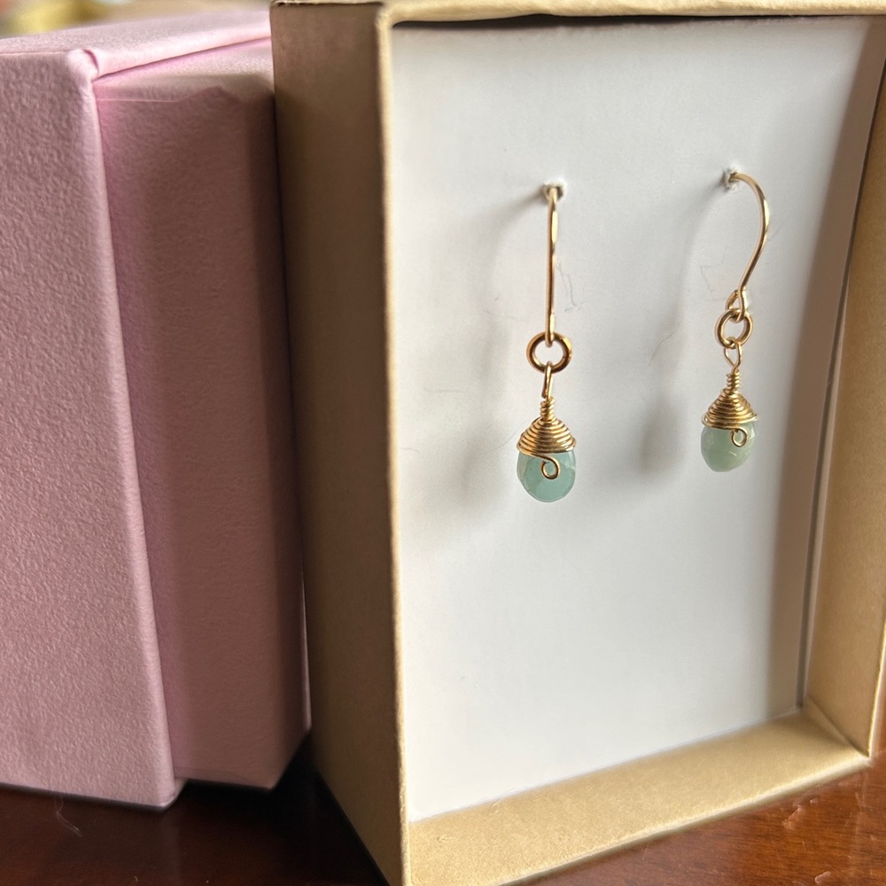 March GENUINE raw AQUAMARINE BIRTHSTONE stone delicate drop earrings NEW giftbox